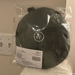 Pampered Chef Gray Tortilla Warmer Microwave-safe 11” Diameter Many Uses